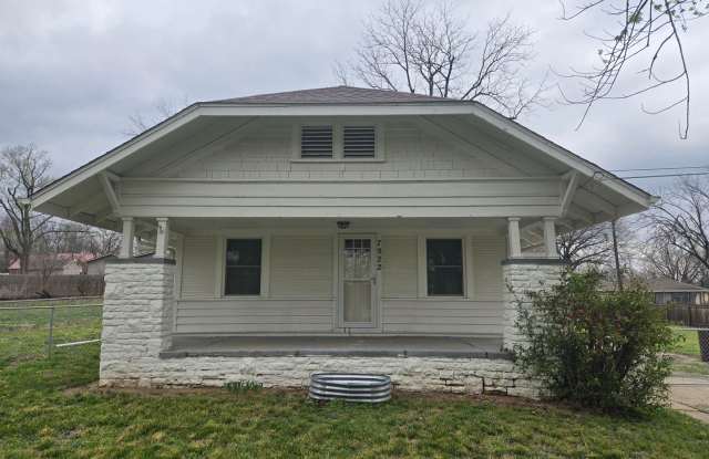 Country living in the city!!! photos photos