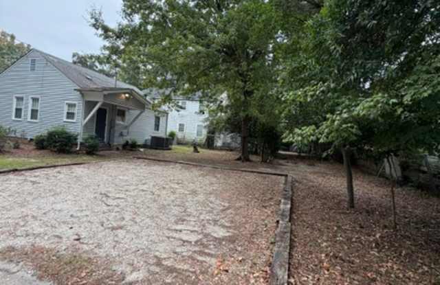 2-Bedroom, 1-Bath House Gallery 4