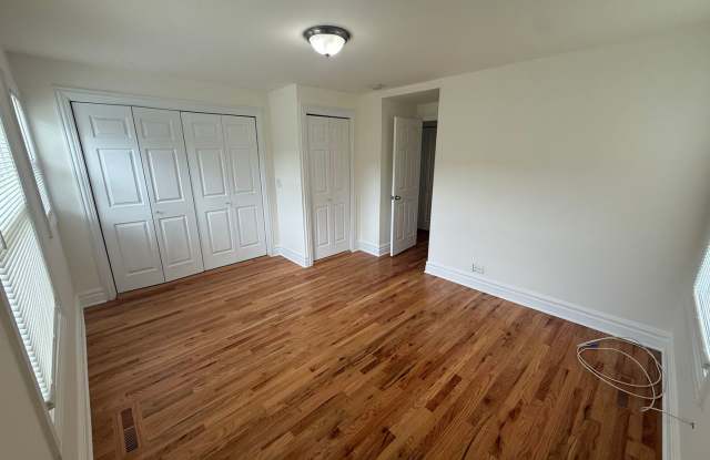 Well Maintained 3Bed/1Bath Single Family Updated! Gallery 4