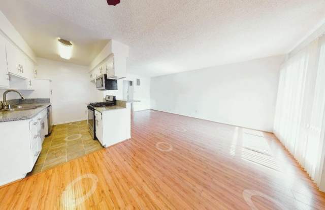 817 S. St. Andrews Pl. photos photos