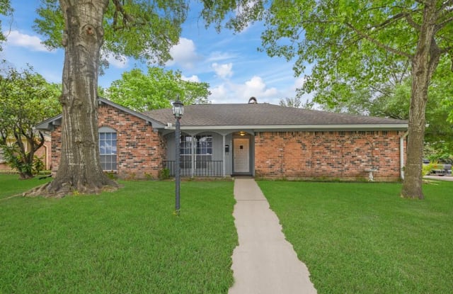 6102 Pine Cove Drive - 6102 Pine Cove Drive, Houston, TX 77092
