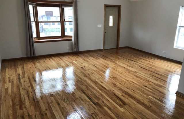 1713 N Hermitage Ave Unit 1F Gallery 4
