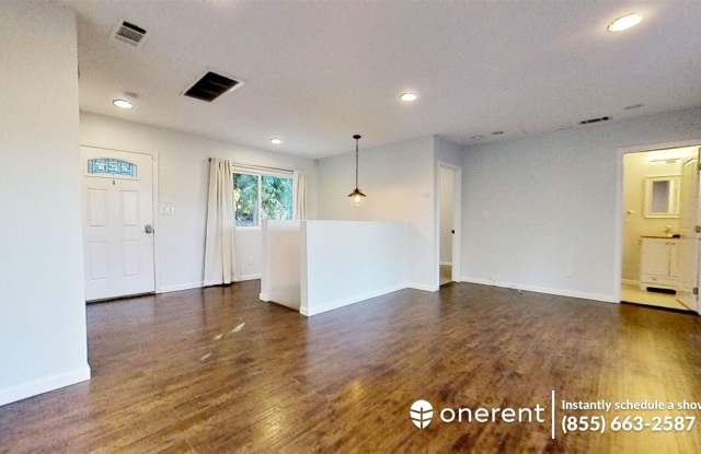 2614 Adelbert Avenue Gallery 4