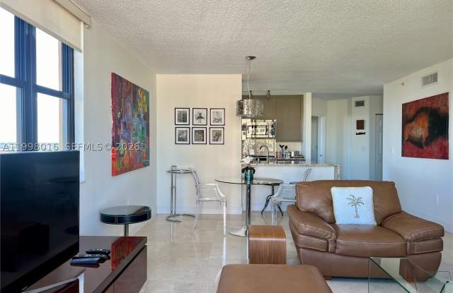 651 Okeechobee Blvd Gallery 4