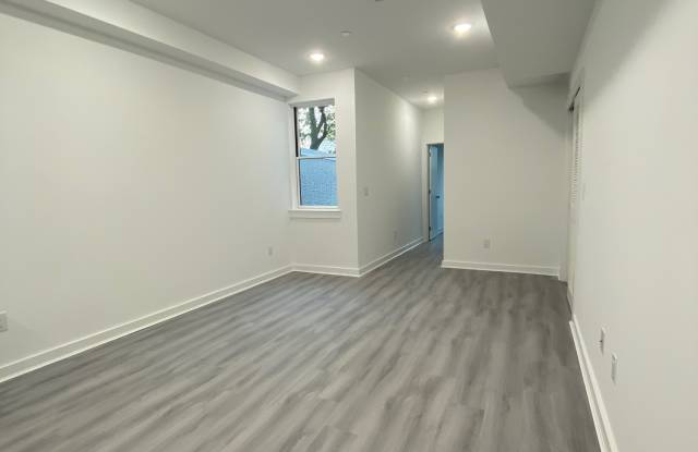 624 North 38th Street - 2 Gallery 2