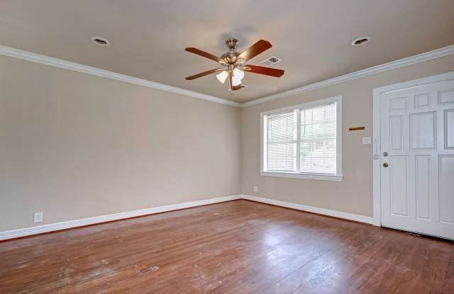 2415 Roy Cir Gallery 4