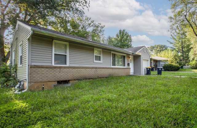 Your Cozy Kansas City Retreat Awaits – With a Holiday Bonus!!!!!! photos photos