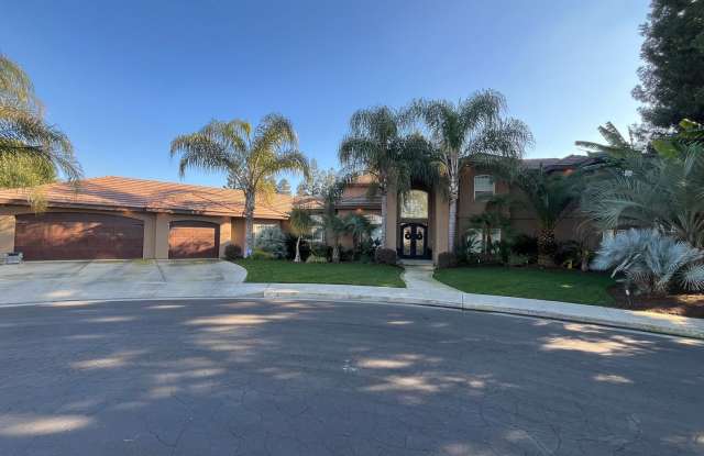 Beautiful Gated Two Story Home! Coming Soon! photos photos Beautiful Gated Two Story Home! Coming Soon! photos photos