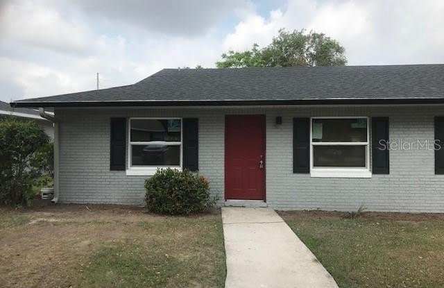 665 N OAK AVENUE - 665 North Oak Avenue, Bartow, FL 33830