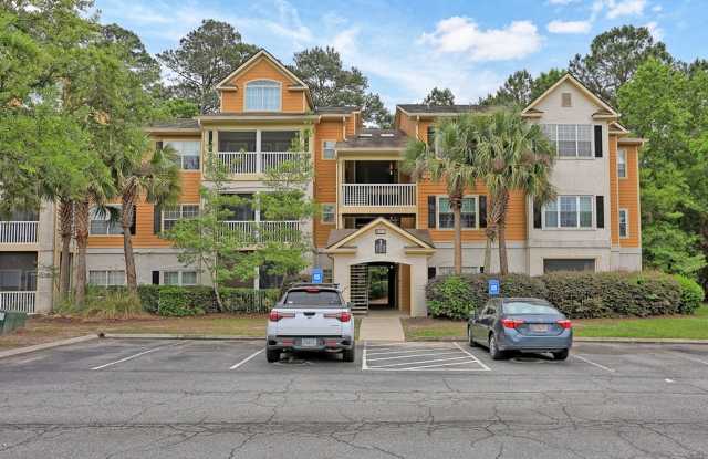 Charming 1 bedroom 1 bathroom Wilmington Island Gallery 1