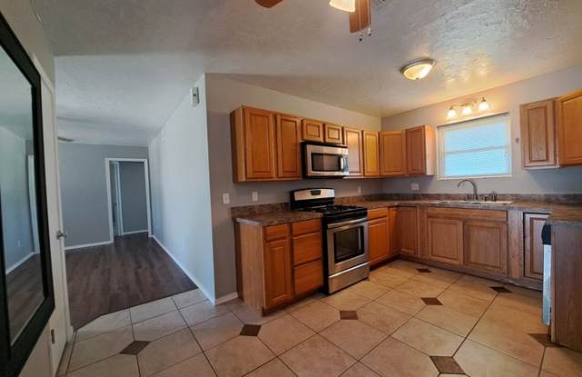 9612 Rhythm Road Gallery 3