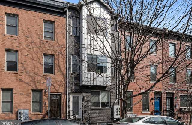 2115 CARPENTER STREET photos photos
