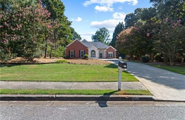 965 Dogwood Park Drive Gallery 2