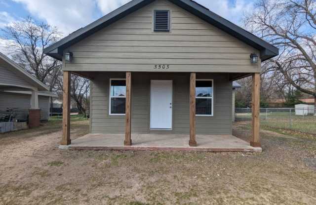 Available Now- Remodeled 3 Bedroom - 3503 Garland Avenue, Texarkana, AR 71854