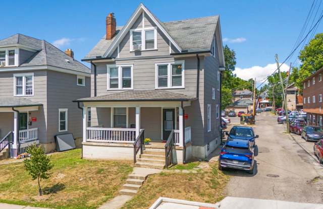 Ultimate 6-Bedroom House with Spacious Living  Sun-Soaked Outdoor Space on Frambes Ave! photos photos