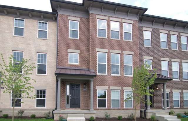 933 Yorkshire Lane photos photos