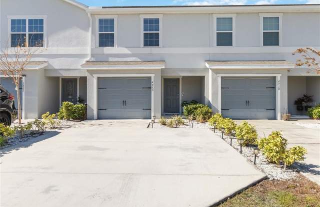 2930 FIELDWOOD CIRCLE photos photos