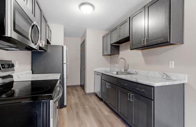 The Oaks of Lakeville photos photos