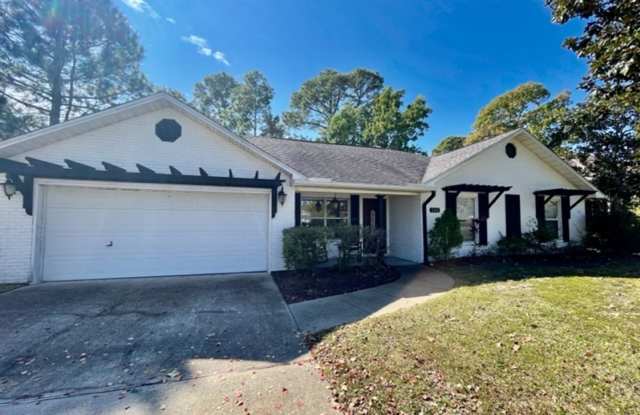 Nice 3 Bedroom Home For Rent - Yard Service Included! photos photos