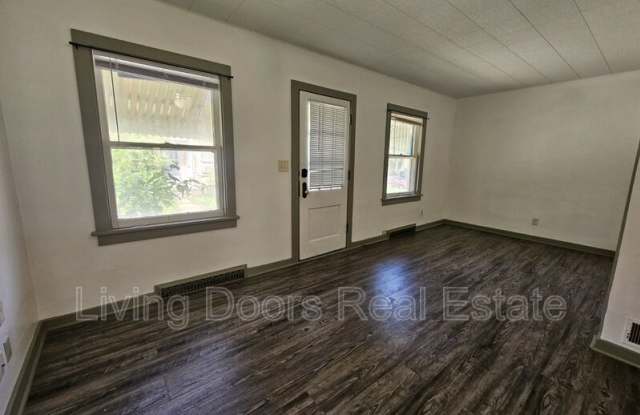 3025 P St. Gallery 4