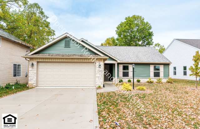 305 E Toledo Street, Fremont IN - 305 Toledo Street, Fremont, IN 46737