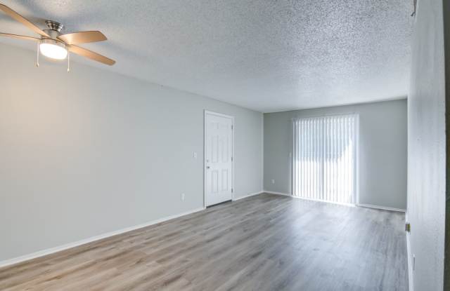 Jefferson Park Apartments Gallery 3