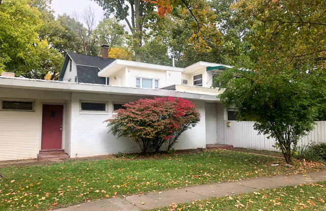 802IOW photos photos