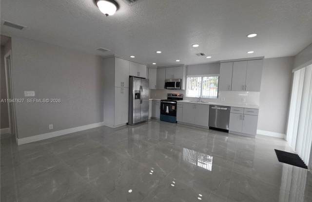 4360 NW 15th Street, Lauderhill, FL 33313 photos photos