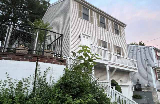 118 Montclair Avenue photos photos