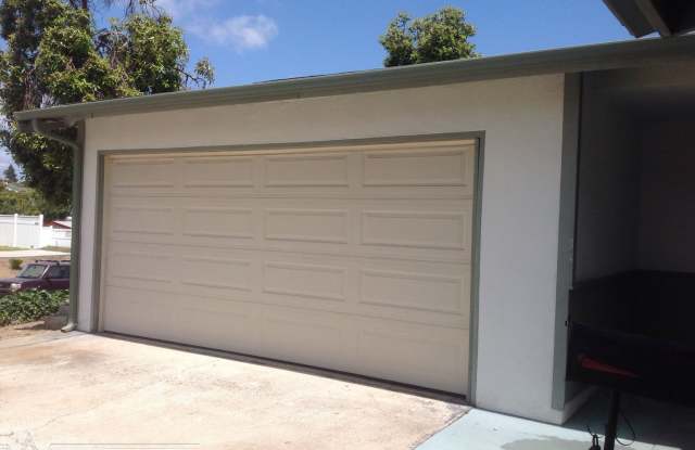 4761 LITHROP PL. Gallery 3