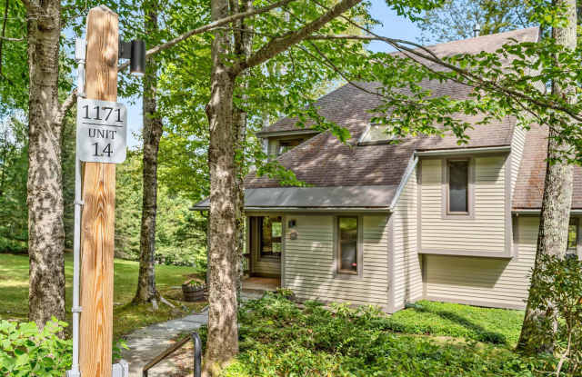 1171 Brook Road photos photos