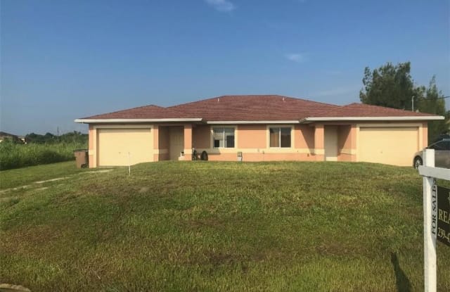 118 Gordon AVE S - 118 Gordon Ave S, Lehigh Acres, FL 33973