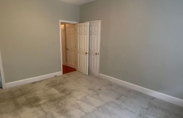 3220 Wisc Properties Gallery 4