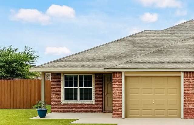 3749 West Amity Road - A photos photos