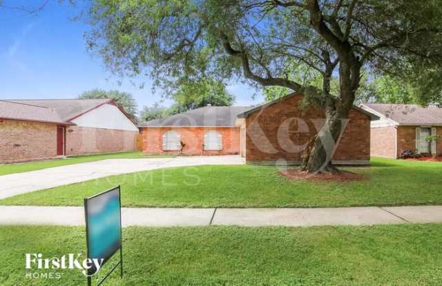 10114 Rustic Gate Road - 10114 Rustic Gate Road, La Porte, TX 77571