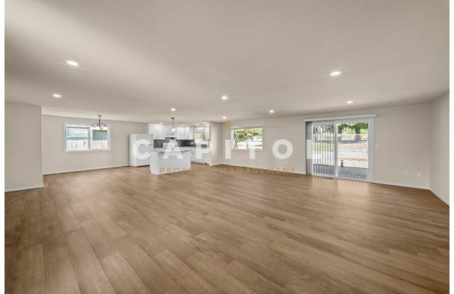 6417 Congressional Drive Southeast Gallery 2