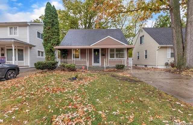 3134 HARVARD Road photos photos