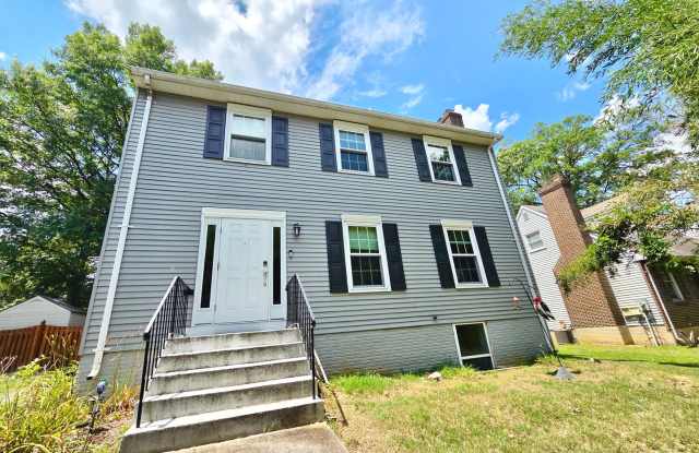 Amazing 4 BR/3 BA Single-Family Home in University Park! photos photos