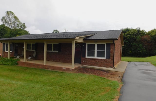 1600 Breezy Trail - 1600 Breezy Trail, Lincolnton, NC 28092