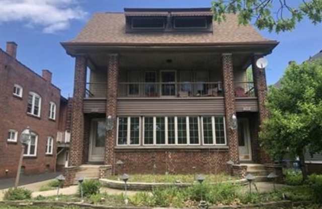 14724 Clifton Boulevard - 3 photos photos 14724 Clifton Boulevard - 3 photos photos