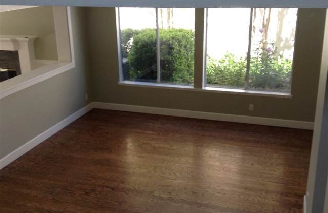 24726 Via Madera Gallery 4
