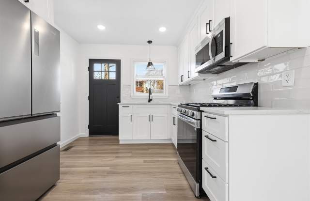 47 EAST 14TH ST photos photos