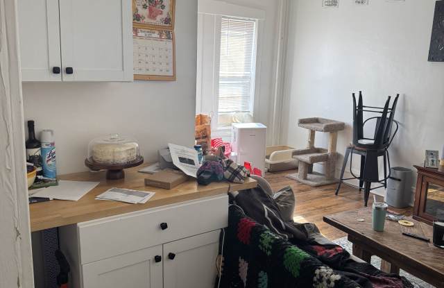 5000 North Kenmore Avenue photos photos