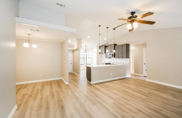 1605 Ibis Drive Gallery 3