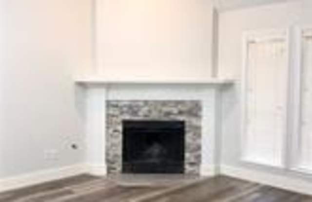 1304 Bayou Woods Drive Gallery 4