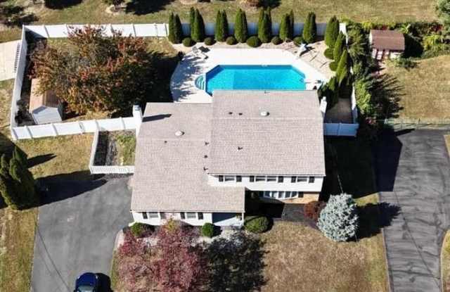 8 DELAWARE Drive photos photos