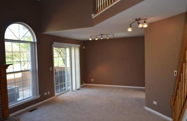34 Whitman Drive Gallery 4