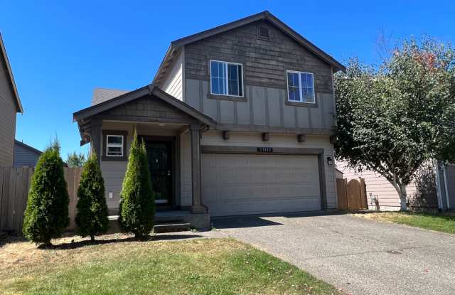 Beautiful 4 bedroom Home in Frederickson Estates Community! Gallery 3