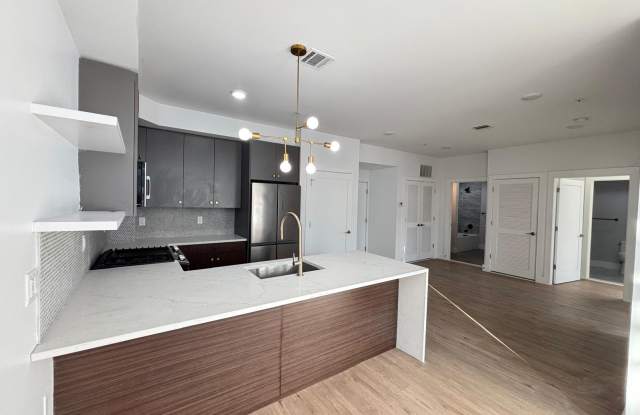 276 Duncan Ave photos photos