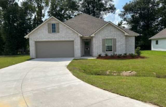 41333 Rosewood Ln - 41333 Rosewood Lane, Ponchatoula, LA 70403